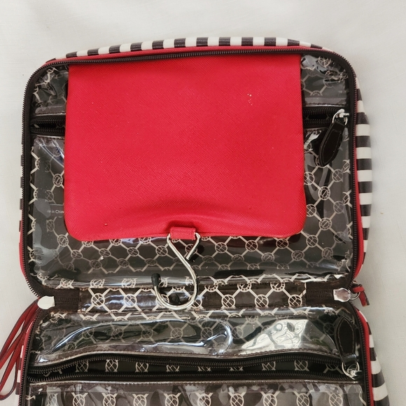 Henri Bendel Iconic Red Brown Runway Model Travel Weekender Hanging Bag w/Hook! - Picture 7 of 14